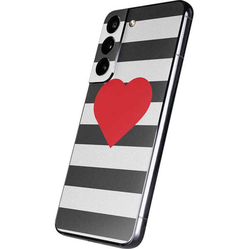 Black And White Striped Heart Galaxy S22 Skin