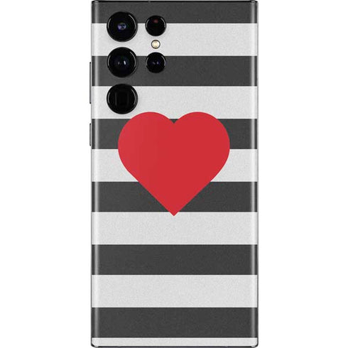 Black And White Striped Heart Galaxy S22 Ultra Skin