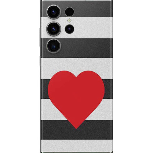 Black And White Striped Heart Galaxy S23 Ultra Skin