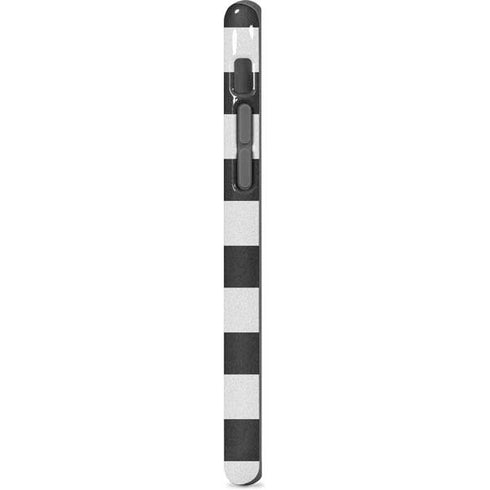 Black And White Striped Heart iPhone 7 Pro Case