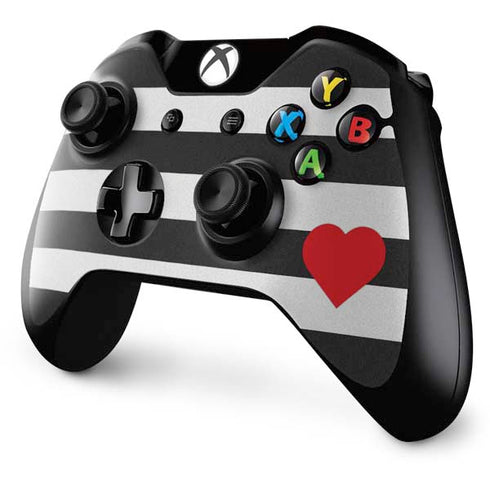 Black And White Striped Heart Xbox One Controller Skin