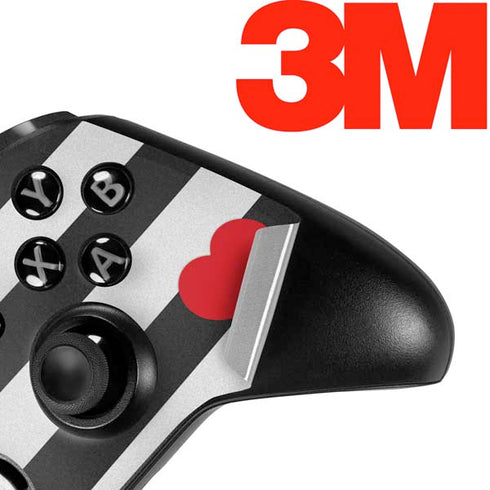 Black And White Striped Heart Xbox One Elite Controller Skin