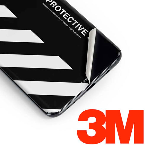 Black and White Stripes Galaxy S10 Skin