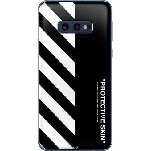 Black and White Stripes Galaxy S10e Skin