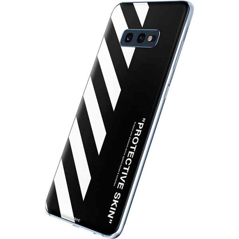 Black and White Stripes Galaxy S10e Skin