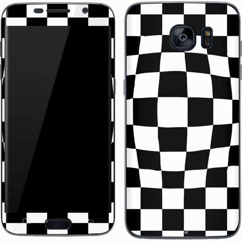 Black and White Zoomed Checkerboard Galaxy S7 Skin
