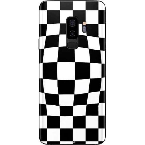 Black and White Zoomed Checkerboard Galaxy S9 Plus Skin
