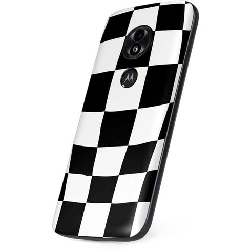 Black and White Zoomed Checkerboard Moto E5 Play Skin