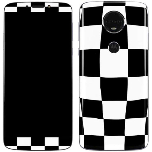 Black and White Zoomed Checkerboard Moto E5 Plus Skin