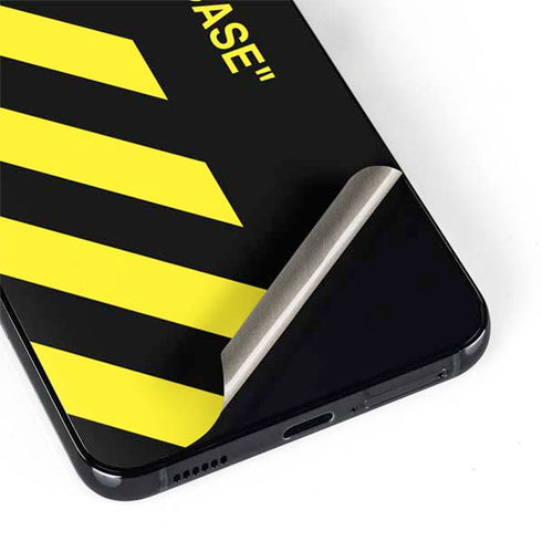 Black and Yellow Stripes Galaxy S22 Skin