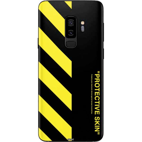 Black and Yellow Stripes Galaxy S9 Plus Skin