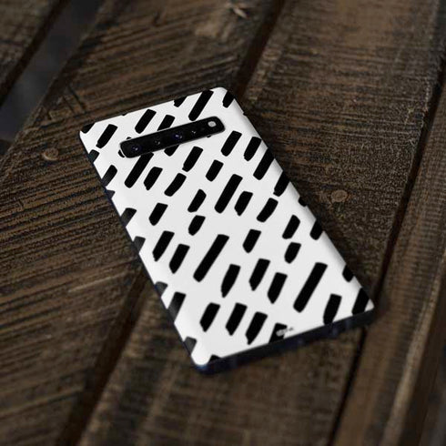 Black Dash Galaxy S10 Plus Skin