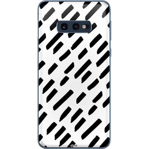 Black Dash Galaxy S10e Skin