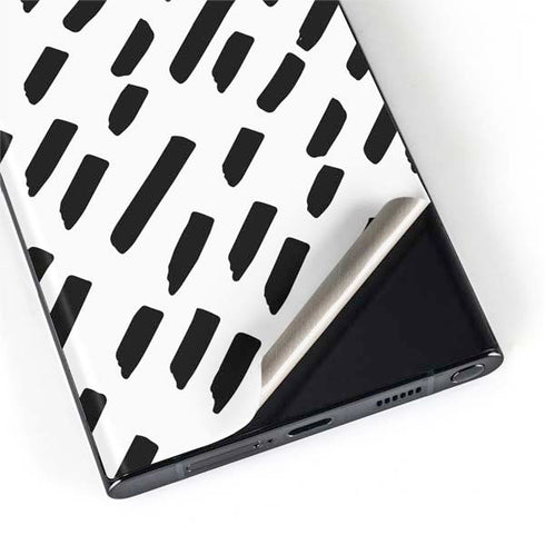 Black Dash Galaxy S22 Ultra Skin