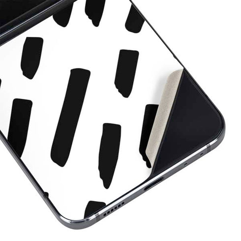 Black Dash Galaxy Z Flip5 5G Skin