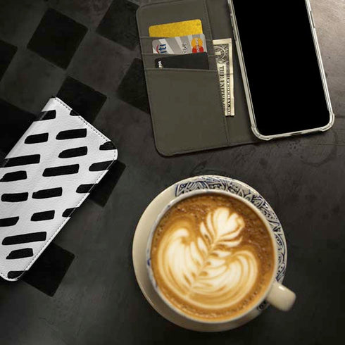 Black Dash iPhone 15 Pro Folio Case