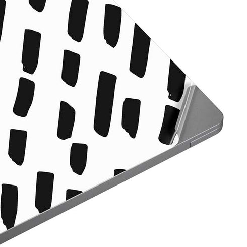 Black Dash Universal Laptop 18in (14.6 x 10.6in) Skin