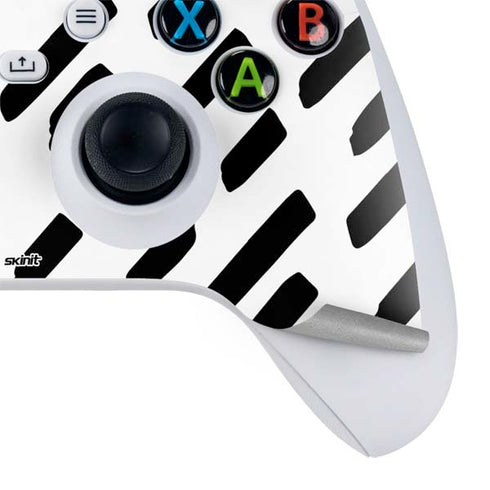 Black Dash Xbox Series S Skins