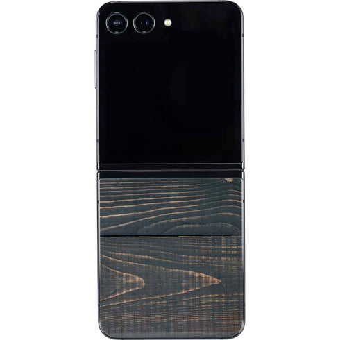 Black Painted Wood Galaxy Z Flip5 5G Skin