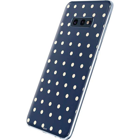 Blue and Cream Polka Dots Galaxy S10e Skin