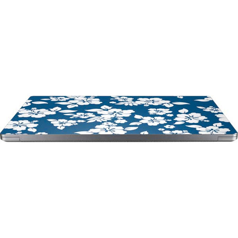 Blue and White Universal Laptop 18in (14.6 x 10.6in) Skin