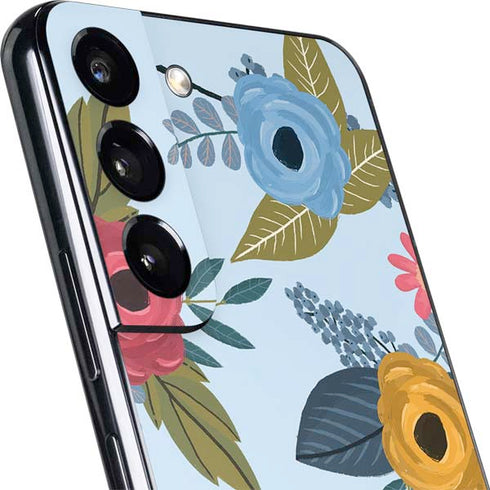 Blue Fall Flowers Galaxy S22 Skin