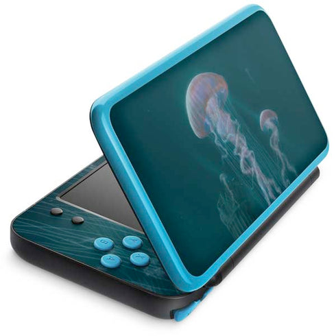 Vincent Hie Blue Jellyfish Nintendo 2DS XL (2017) Skin