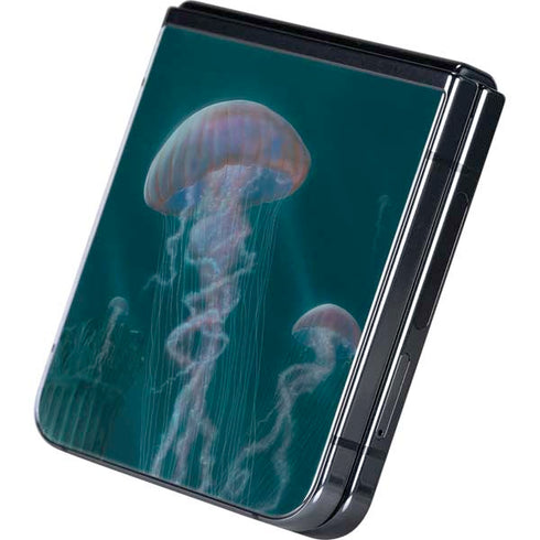 Blue Jellyfish by Vincent Hie Galaxy Z Flip5 5G Skin