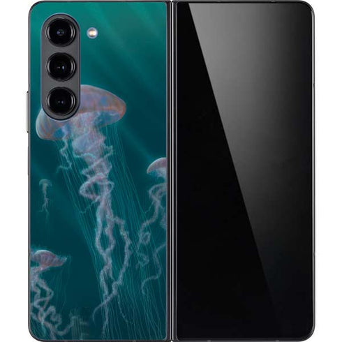 Blue Jellyfish by Vincent Hie Galaxy Z Fold5 5G Skin