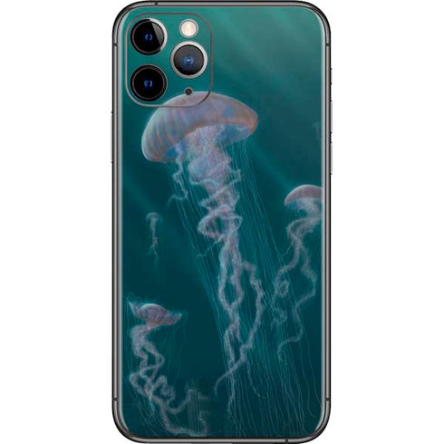 Vincent Hie Blue Jellyfish iPhone 11 Pro Skin