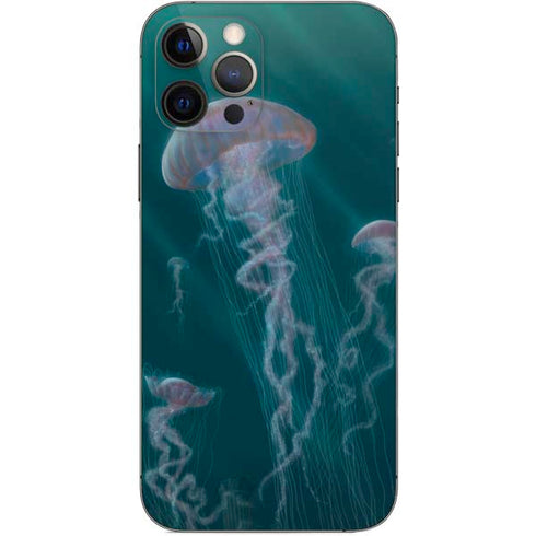 Vincent Hie Blue Jellyfish iPhone 12 Pro Skin