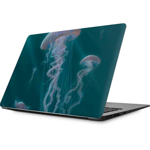 Vincent Hie Blue Jellyfish Apple MacBook Skin