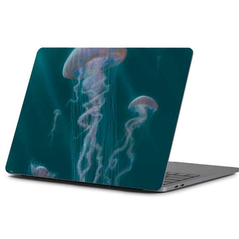 Vincent Hie Blue Jellyfish Apple MacBook Pro 13-inch Skin