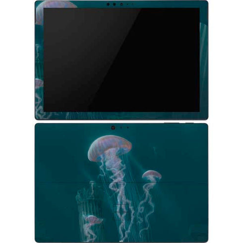 Vincent Hie Blue Jellyfish Surface Pro 6 Skin