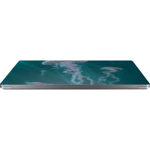 Vincent Hie Blue Jellyfish Universal Laptop 15in (12.2 x 8.8in) Skin