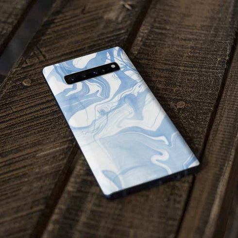 Blue Marbling Galaxy S10 Skin
