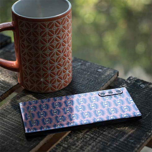 Bouffants and Broken Hearts Bold Eyes 2 Galaxy Note 10 Plus Skin