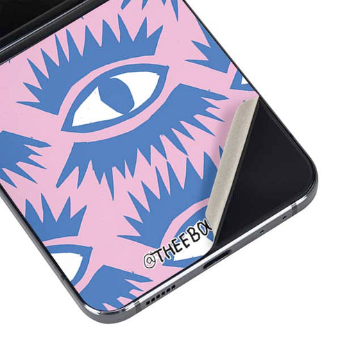 Bouffants and Broken Hearts Bold Eyes 2 Galaxy Z Flip5 5G Skin