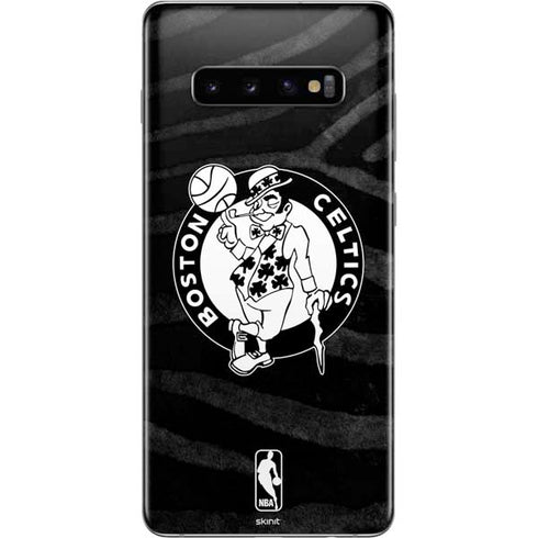 NBA Boston Celtics Black Animal Print Galaxy S10 Plus Skin