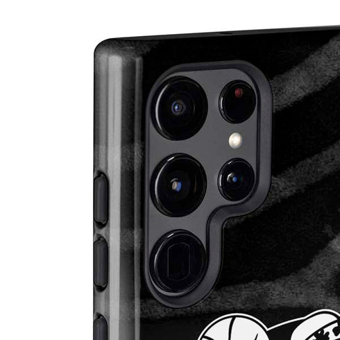 NBA Boston Celtics Black Animal Print Galaxy S22 Ultra Pro Case