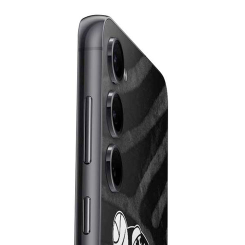 NBA Boston Celtics Black Animal Print Galaxy S23 Plus Skin