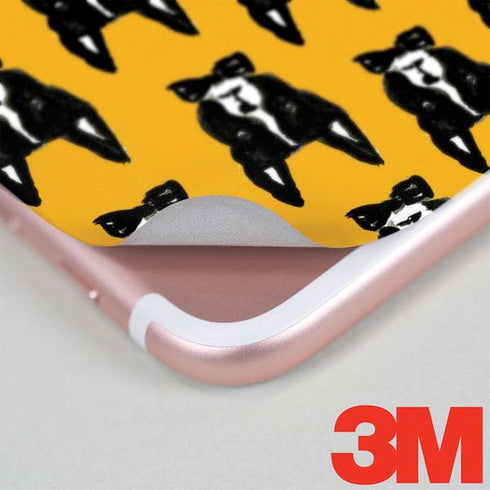 Bouffants and Broken Hearts Boston Terrier iPhone 7 Plus Skin