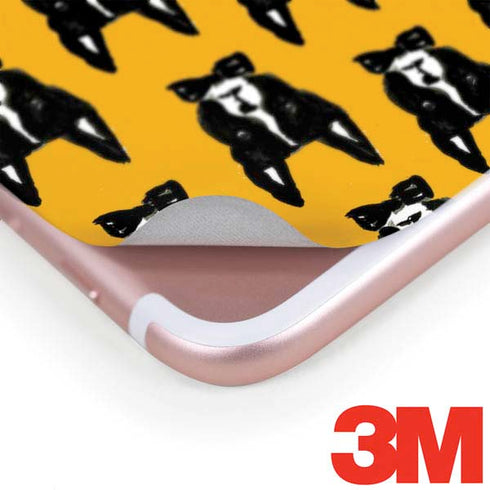 Bouffants and Broken Hearts Boston Terrier iPhone 8 Plus Skin