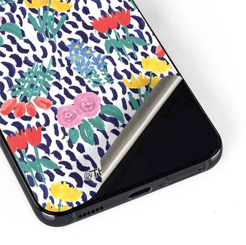 Bouffants and Broken Hearts Bouquets Print Galaxy S22 Plus Skin