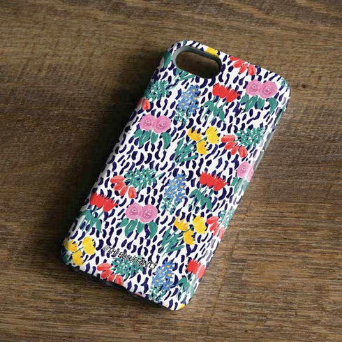 Bouffants and Broken Hearts Bouquets Print iPhone 8 Pro Case