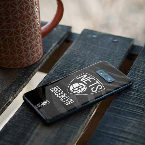 NBA Brooklyn Nets Black Animal Print Galaxy S10e Skin