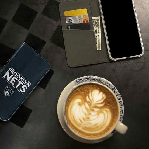 NBA Brooklyn Nets Standard - Black iPhone 15 Pro Folio Case