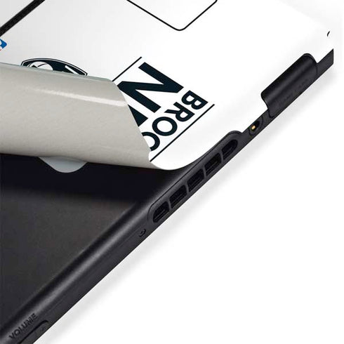 NBA Brooklyn Nets Standard - White Nintendo Switch Bundle Skin