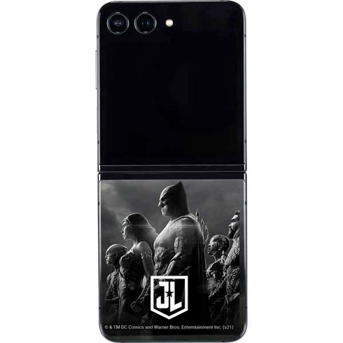 The Justice League (2017) Profile Characters Poster Galaxy Z Flip5 5G Skin