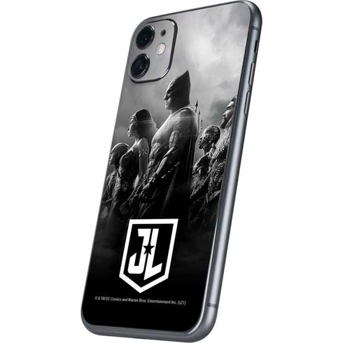 The Justice League (2017) Profile Characters Poster iPhone 11 Skin